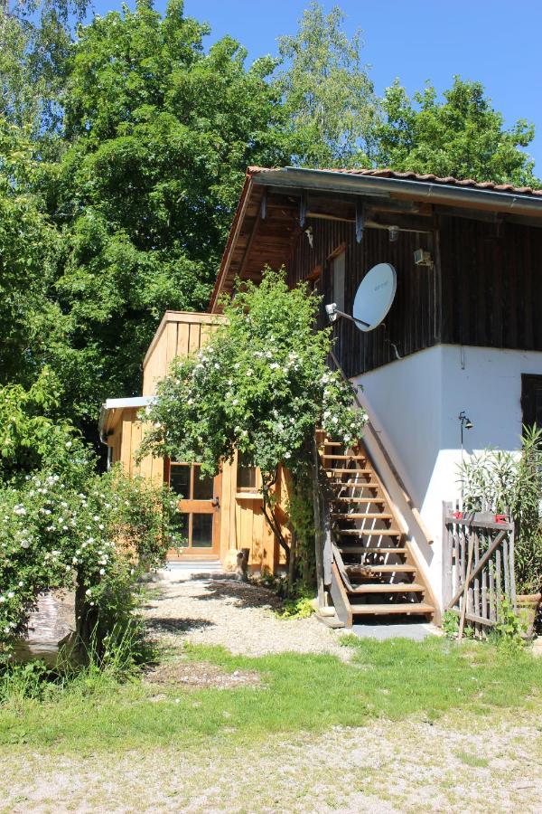 Spring-Hof Lägenhet Oberostendorf Exteriör bild